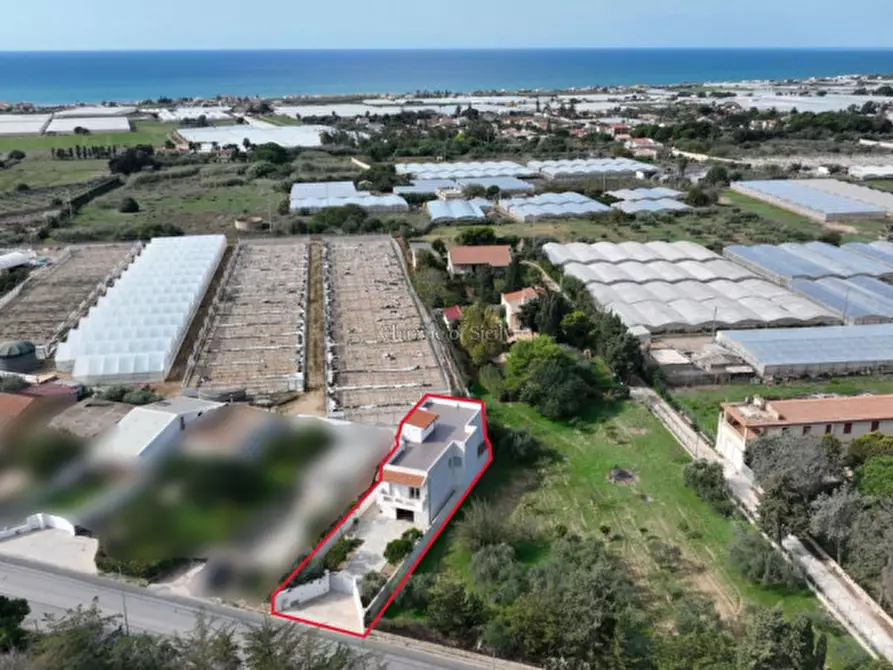 Immagine 62 di Villa in vendita  a Vittoria