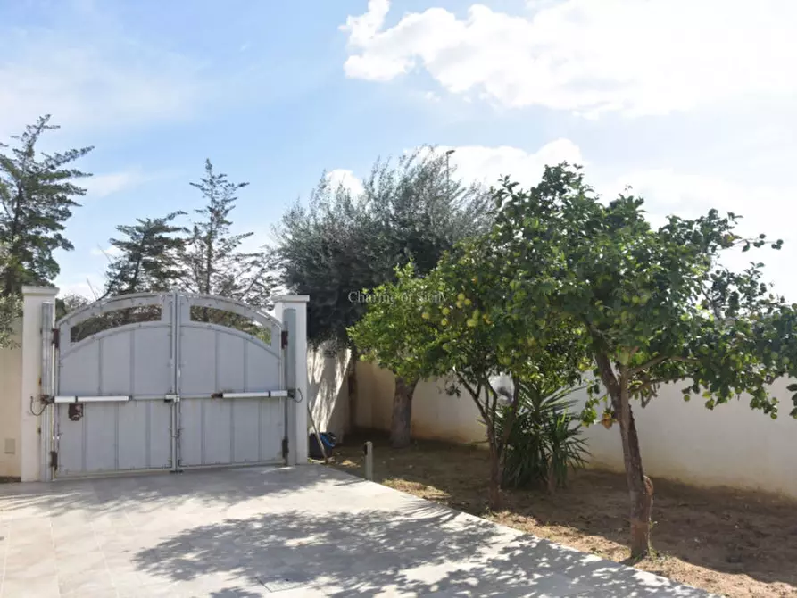 Immagine 70 di Villa in vendita  a Vittoria