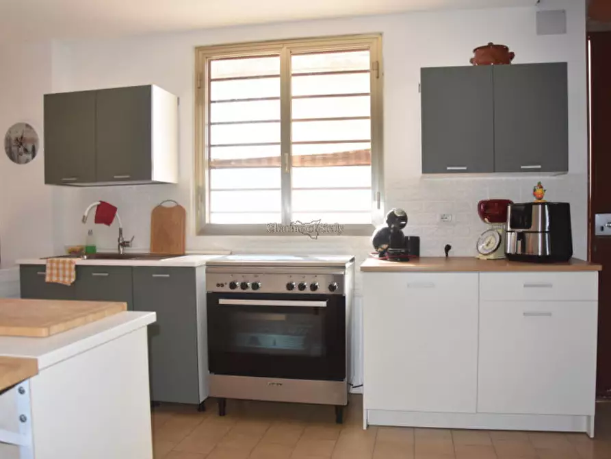 Immagine 74 di Villa in vendita  a Vittoria