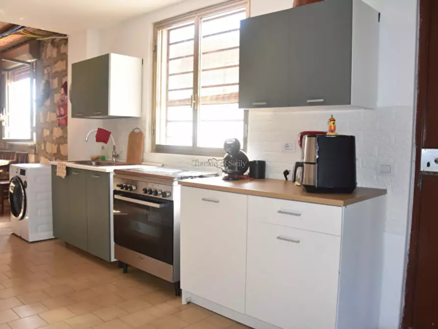 Immagine 75 di Villa in vendita  a Vittoria