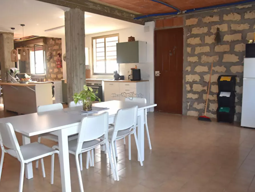 Immagine 76 di Villa in vendita  a Vittoria