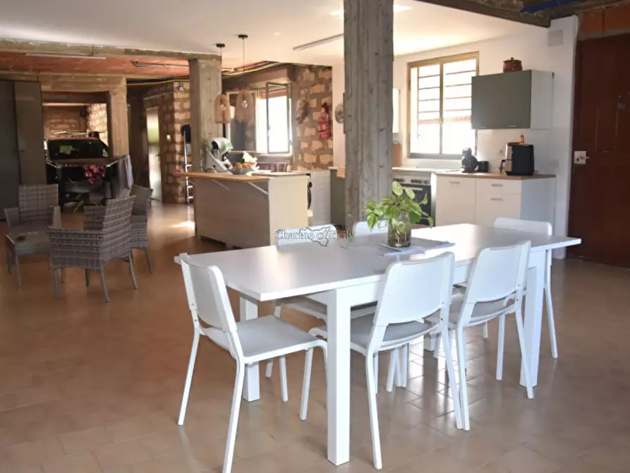 Immagine 82 di Villa in vendita  a Vittoria