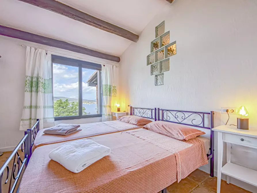 Immagine 30 di Casa bifamiliare in vendita  in porto rotondo a Olbia