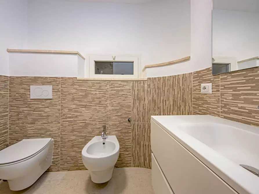 Immagine 40 di Casa bifamiliare in vendita  in porto rotondo a Olbia