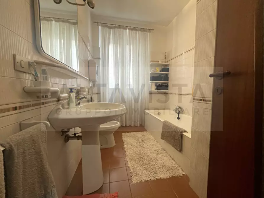 Immagine 22 di Appartamento in vendita  in Via Santuario a Rezzato