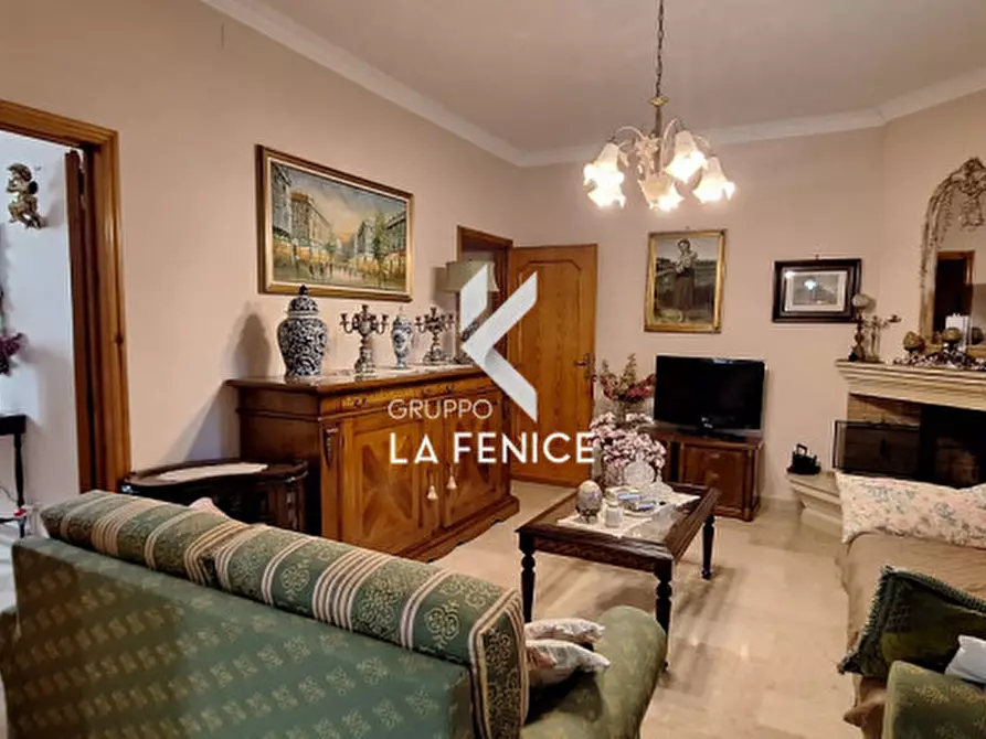 Immagine 25 di Villa in vendita  in viale Chiesetta dei Pietrangeli a Fasano