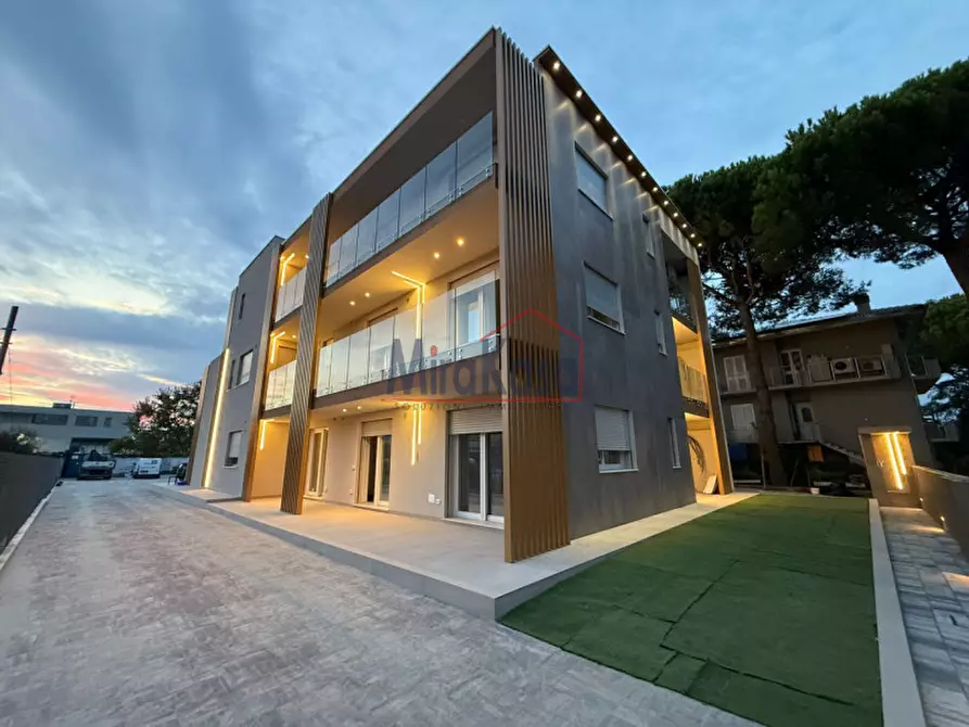 Immagine 2 di Appartamento in vendita  in via caduti 110 a Cervia