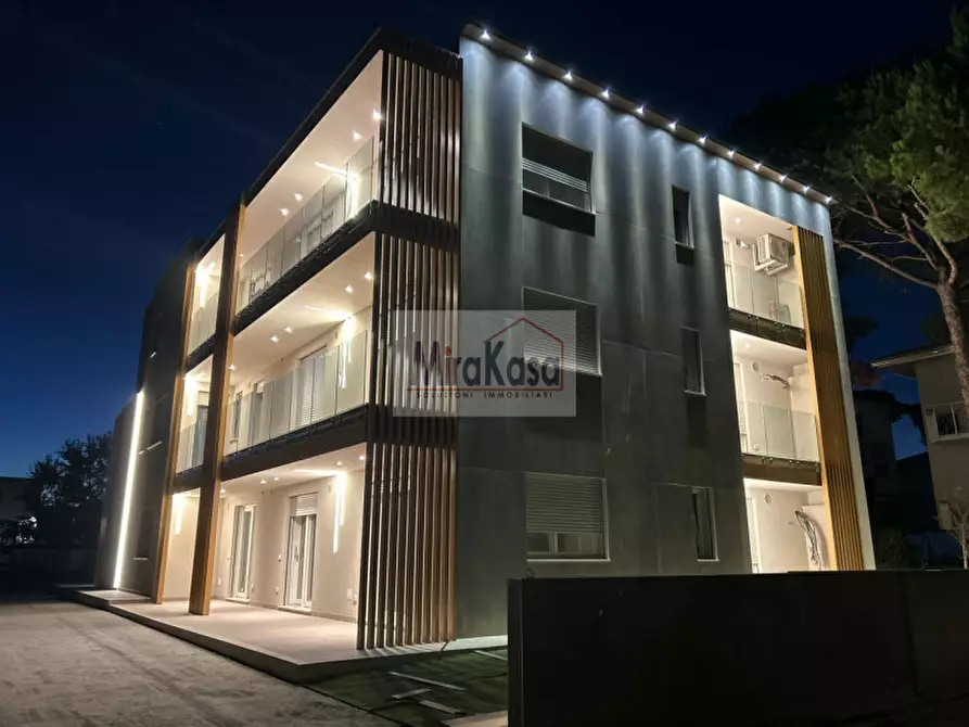 Immagine 3 di Appartamento in vendita  in via caduti 110 a Cervia