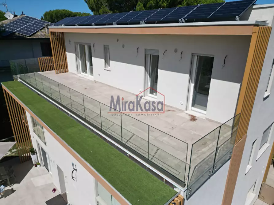 Immagine 10 di Appartamento in vendita  in via caduti 110 a Cervia