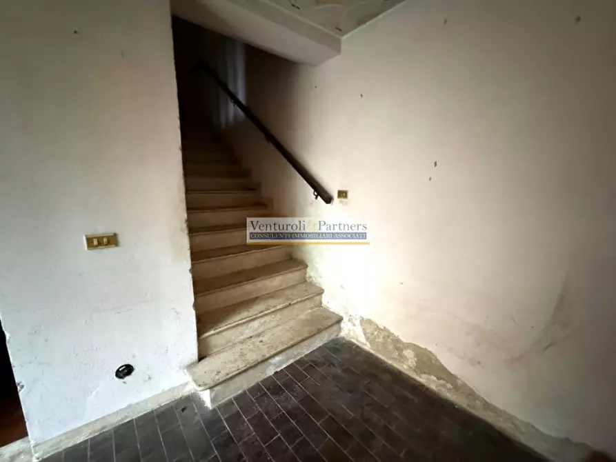 Immagine 5 di Palazzo in vendita  in via cenedella a Lonato del Garda