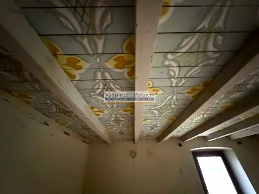 Immagine 17 di Palazzo in vendita  in via cenedella a Lonato del Garda