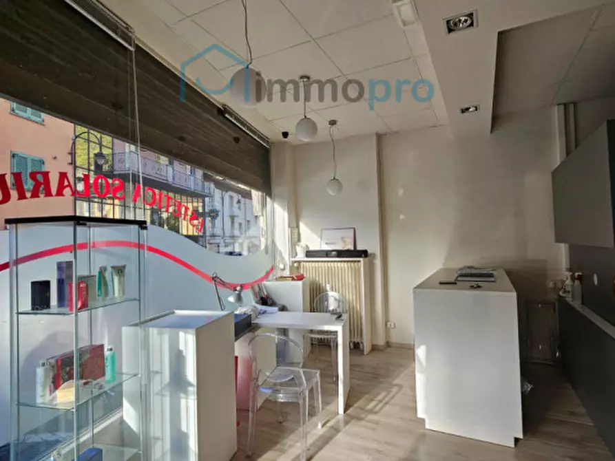 Immagine 8 di Attività commerciale in vendita  in via Roscio 3 a Pont Canavese