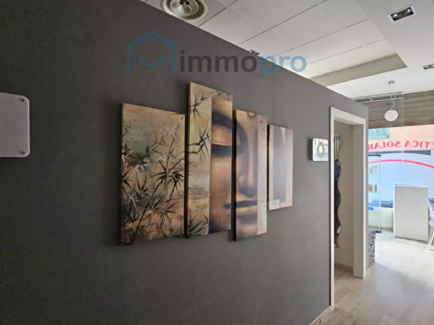 Immagine 9 di Attività commerciale in vendita  in via Roscio 3 a Pont Canavese