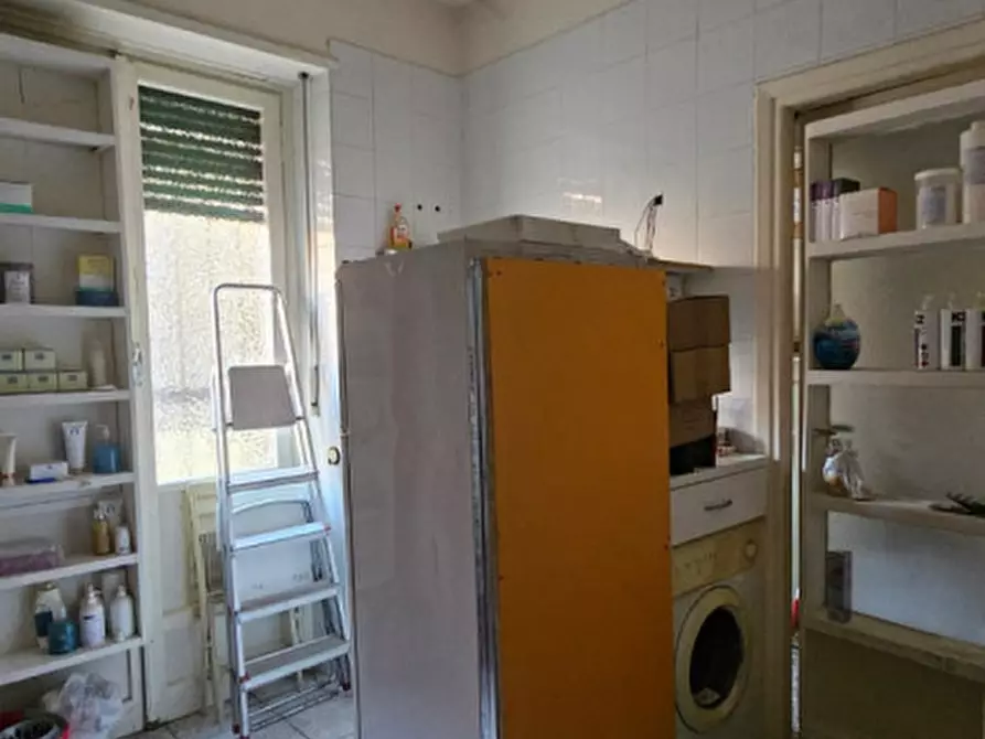 Immagine 18 di Attività commerciale in vendita  in via Roscio 3 a Pont Canavese