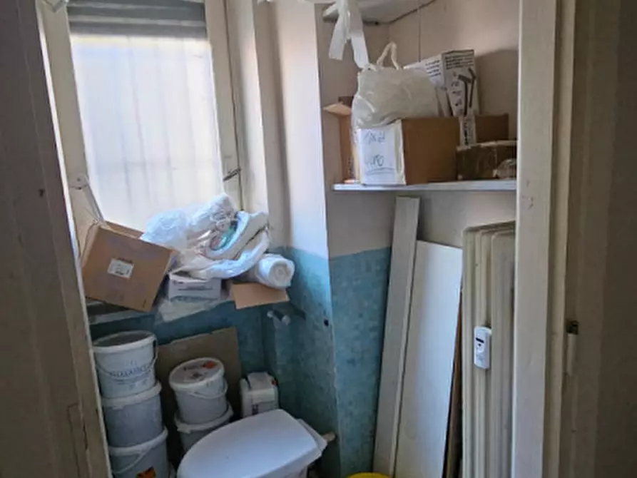 Immagine 20 di Attività commerciale in vendita  in via Roscio 3 a Pont Canavese