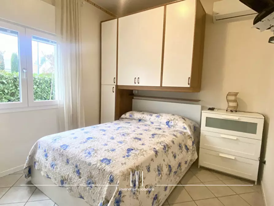 Immagine 7 di Appartamento in vendita  in via giacomo puccini 8 a Jesolo