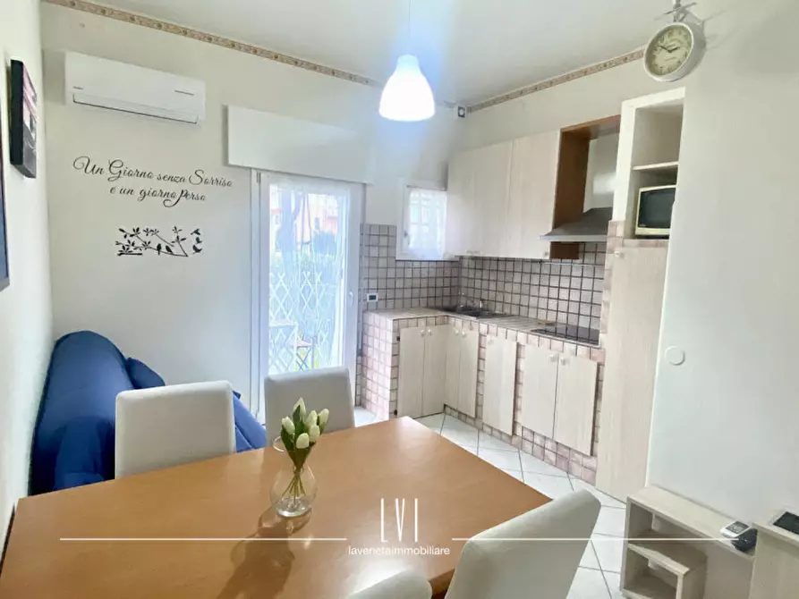 Immagine 13 di Appartamento in vendita  in via giacomo puccini 8 a Jesolo