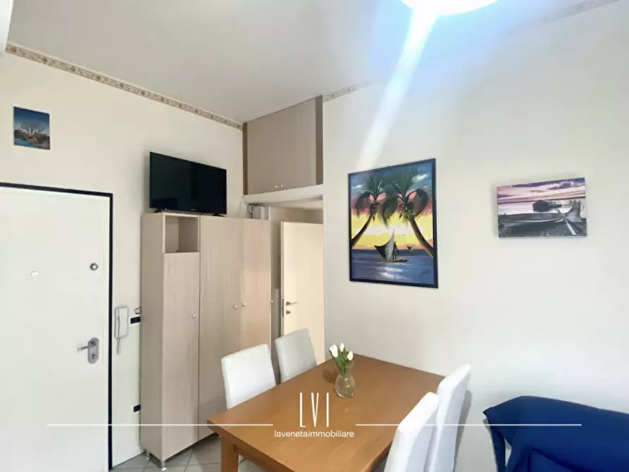 Immagine 15 di Appartamento in vendita  in via giacomo puccini 8 a Jesolo