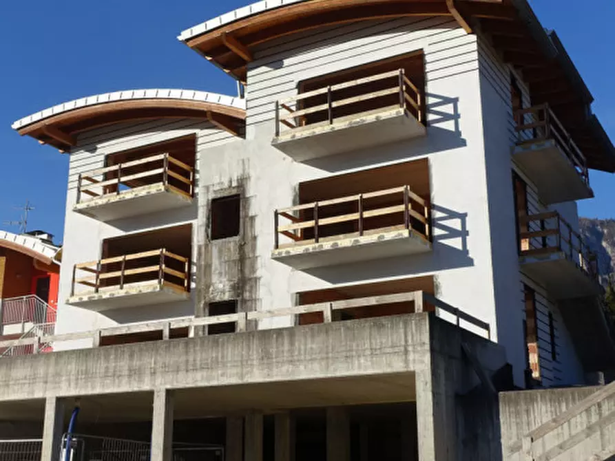 Immagine 6 di Appartamento in vendita  in Denno via Alcide Degasperi a Denno