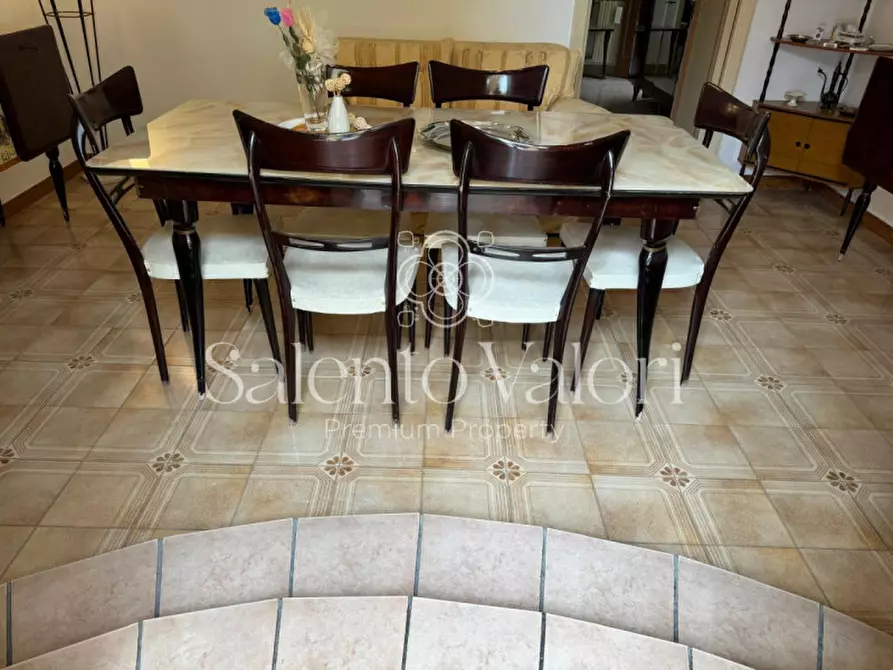 Immagine 4 di Casa indipendente in vendita  in Via Dei Mille 172 - 174 a Parabita