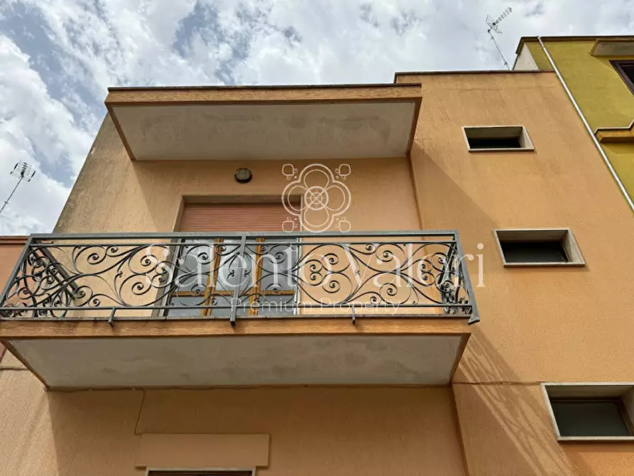 Immagine 7 di Casa indipendente in vendita  in Via Dei Mille 172 - 174 a Parabita