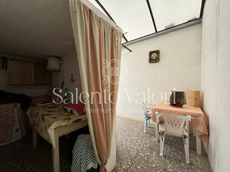 Immagine 26 di Casa indipendente in vendita  in Via Dei Mille 172 - 174 a Parabita