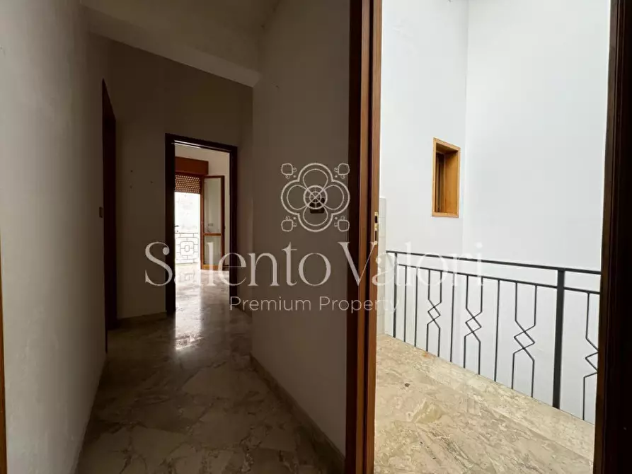 Immagine 35 di Casa indipendente in vendita  in Via Dei Mille 172 - 174 a Parabita