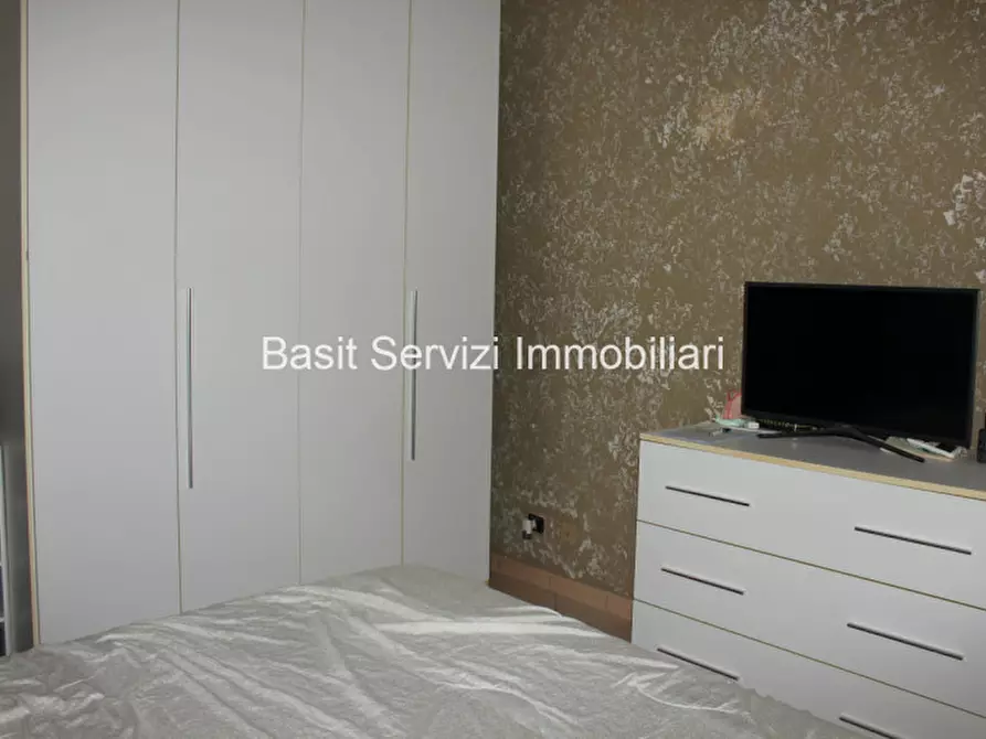 Immagine 11 di Appartamento in vendita  a Roma