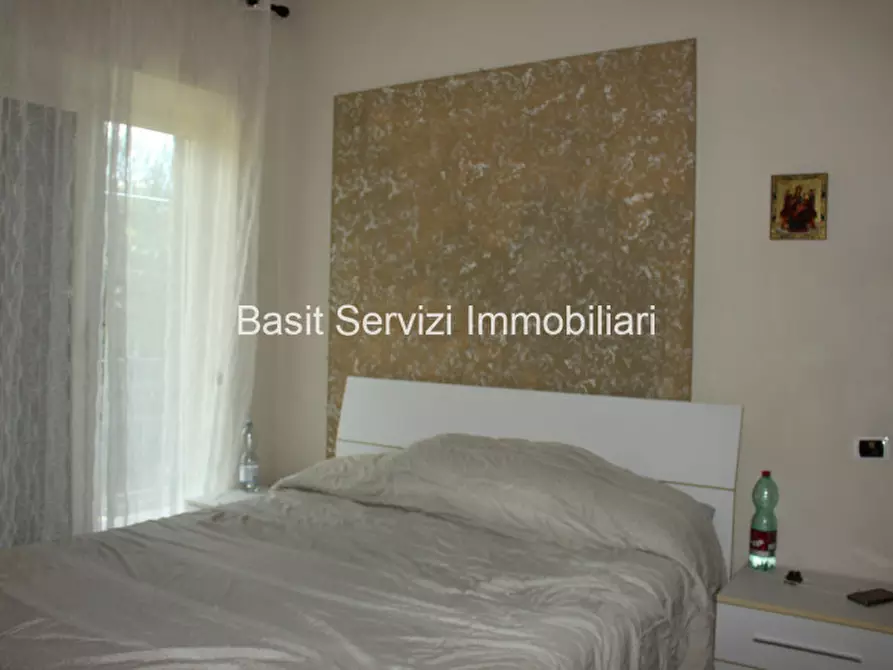 Immagine 12 di Appartamento in vendita  a Roma