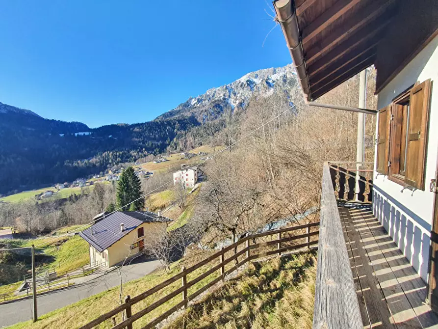 Immagine 14 di Casa bifamiliare in vendita  in Località Sarasin a Gosaldo