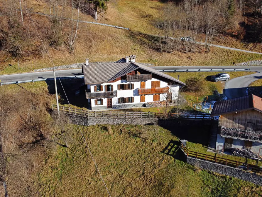 Immagine 19 di Casa bifamiliare in vendita  in Località Sarasin a Gosaldo