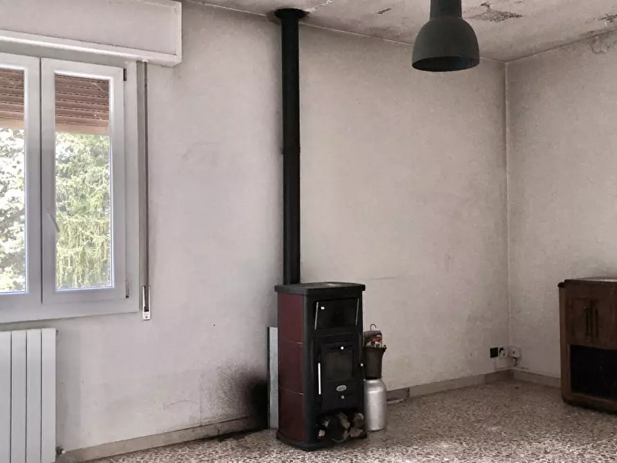 Immagine 15 di Villa in vendita  in via idice 257 a Monterenzio