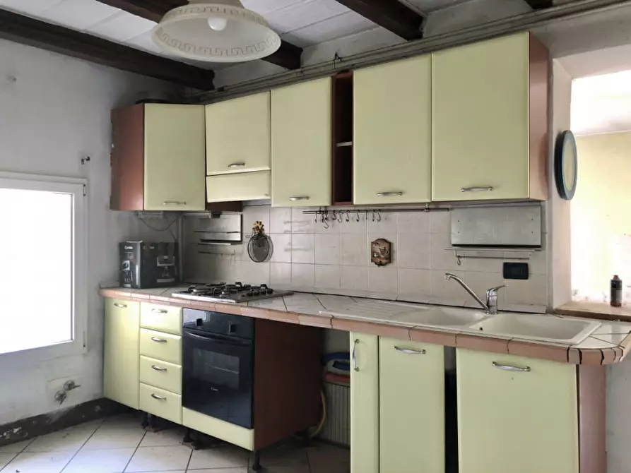 Immagine 10 di Casa indipendente in vendita  in Via Idice 257 a Monterenzio