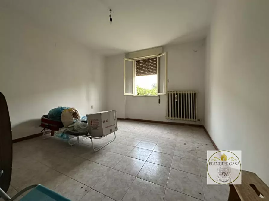 Immagine 1 di Appartamento in vendita  a Villa Estense