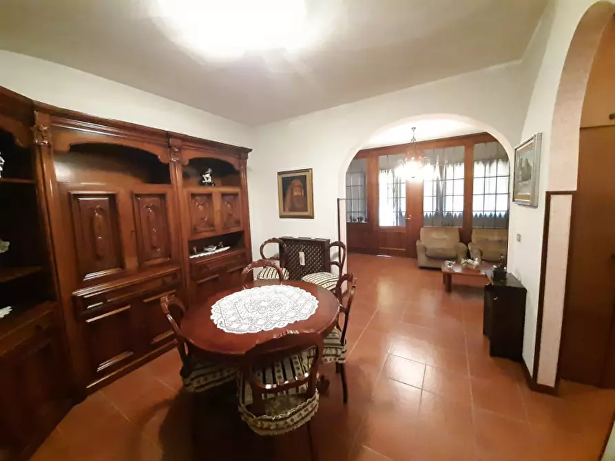 Immagine 4 di Casa bifamiliare in vendita  in Via Marmolada a Mira