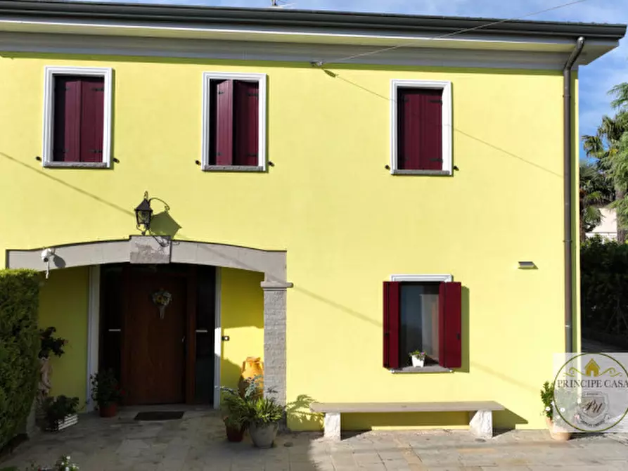 Immagine 1 di Casa indipendente in vendita  in via oppi secondo tronco 33 a Borgo Veneto