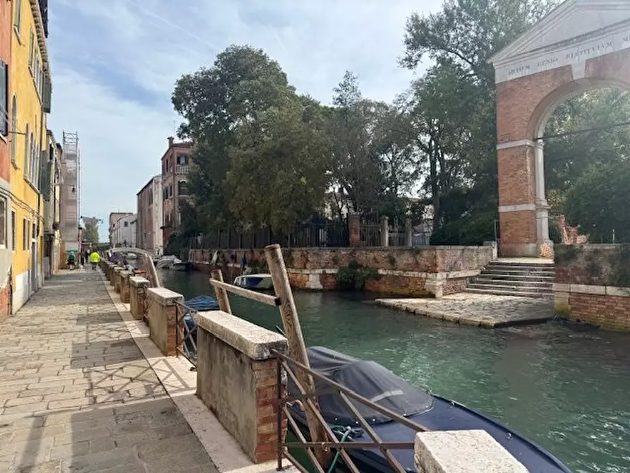 Immagine 1 di Appartamento in vendita  in CASTELLO SECCO MARINA a Venezia