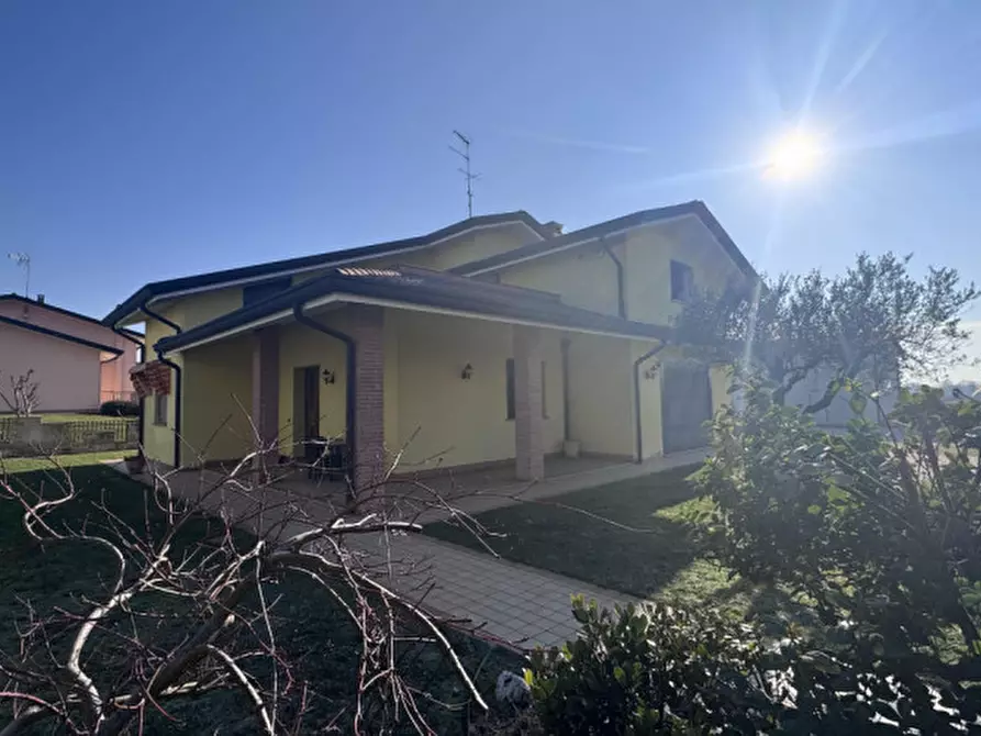 Immagine 1 di Casa indipendente in vendita  a Stanghella