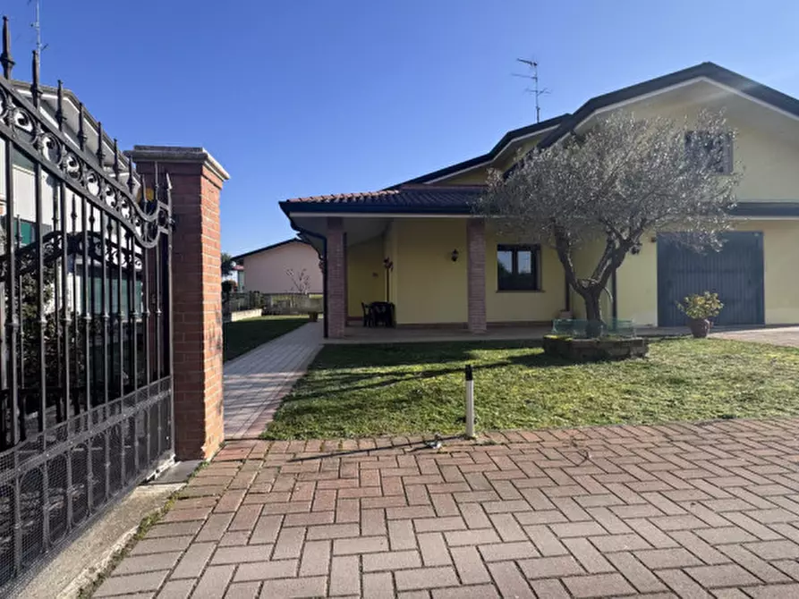 Immagine 6 di Casa indipendente in vendita  a Stanghella