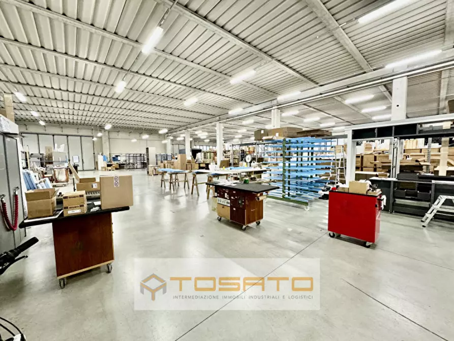 Immagine 3 di Capannone industriale in vendita  a Bovolone