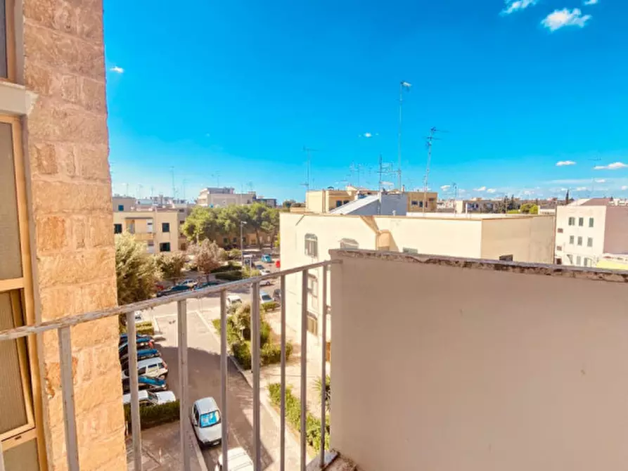 Immagine 34 di Appartamento in vendita  in Via Basento a Lecce