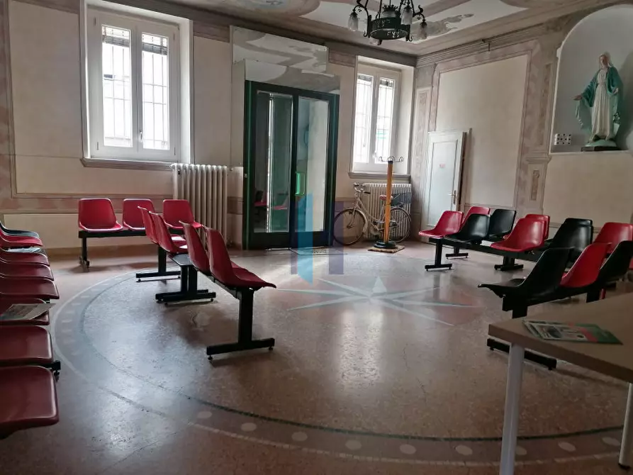 Immagine 4 di Ufficio in affitto  a Travagliato