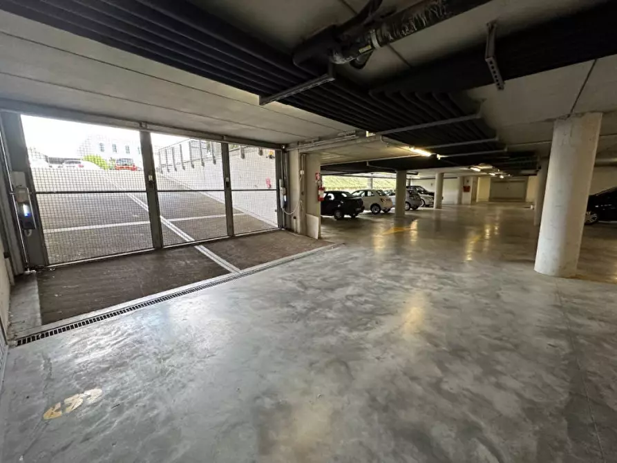 Immagine 10 di Ufficio in vendita  in Via degli Artigiani 14 a Este