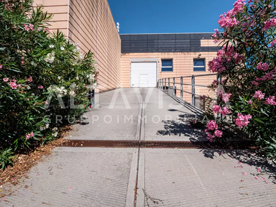 Immagine 5 di Capannone industriale in vendita  in Mazzano a Mazzano