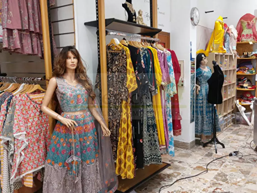 Immagine 6 di Negozio in affitto  in Castel Goffredo a Castel Goffredo