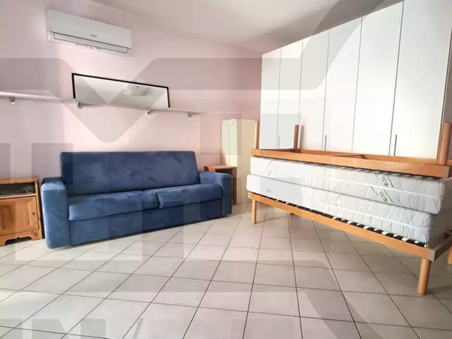 Immagine 10 di Appartamento in vendita  in via bassi a Massa Lombarda