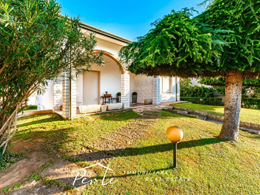 Immagine 7 di Villa in vendita  in via xx settembre 22 a Curtatone