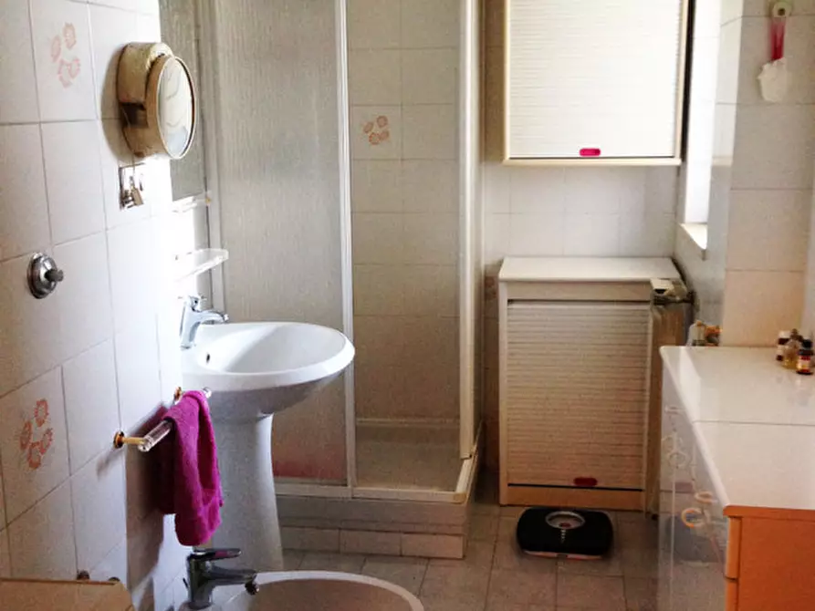 Immagine 20 di Appartamento in affitto  in viale londra a Roma