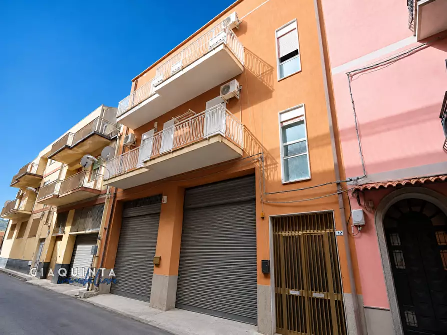Immagine 1 di Appartamento in vendita  in via Asti n.12 a Palagonia