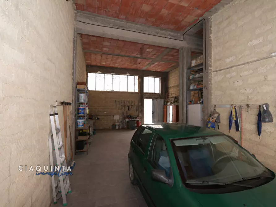 Immagine 8 di Appartamento in vendita  in via Asti n.12 a Palagonia